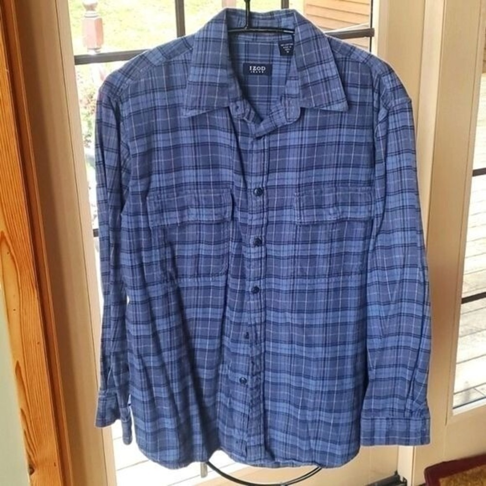 Izod Jeans Blue Plaid Heavier Long Sleeve Pockets Casual Button Down Sz. M Shirt